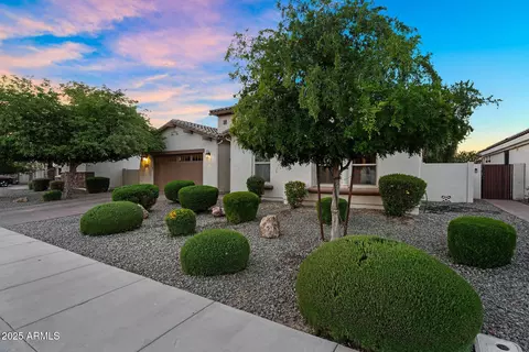 Exterior - 3872 E Jude Ln, Gilbert, AZ 85298 photo 3 of 23