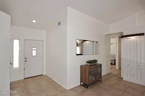 Entry Way - 17730 E Brooks Farm Rd, Gilbert, AZ 85298 photo 1 of 2