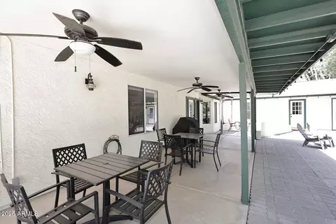 Exterior - 17730 E Brooks Farm Rd, Gilbert, AZ 85298 photo 10 of 23