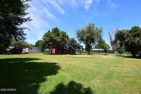 Exterior - 17730 E Brooks Farm Rd, Gilbert, AZ 85298 photo 22 of 23