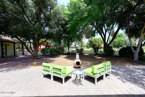 Exterior - 17730 E Brooks Farm Rd, Gilbert, AZ 85298 photo 8 of 23