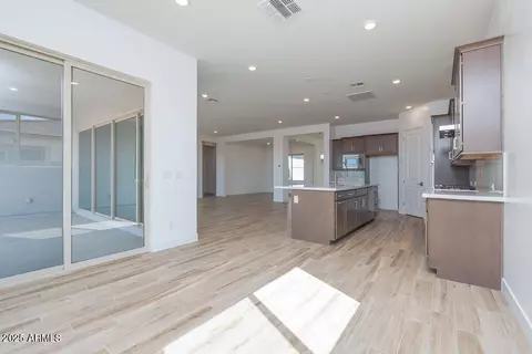 852 W Golden Ore Pass, Apache Junction, AZ 85120 photo 16