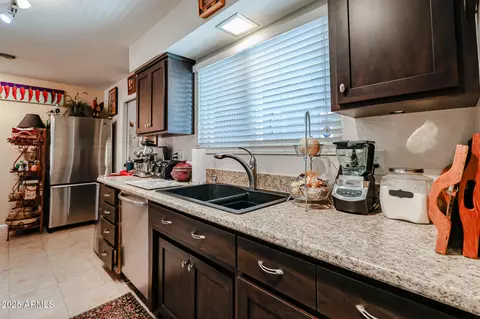 1982 E Oxford Dr, Tempe, AZ 85283 photo 8