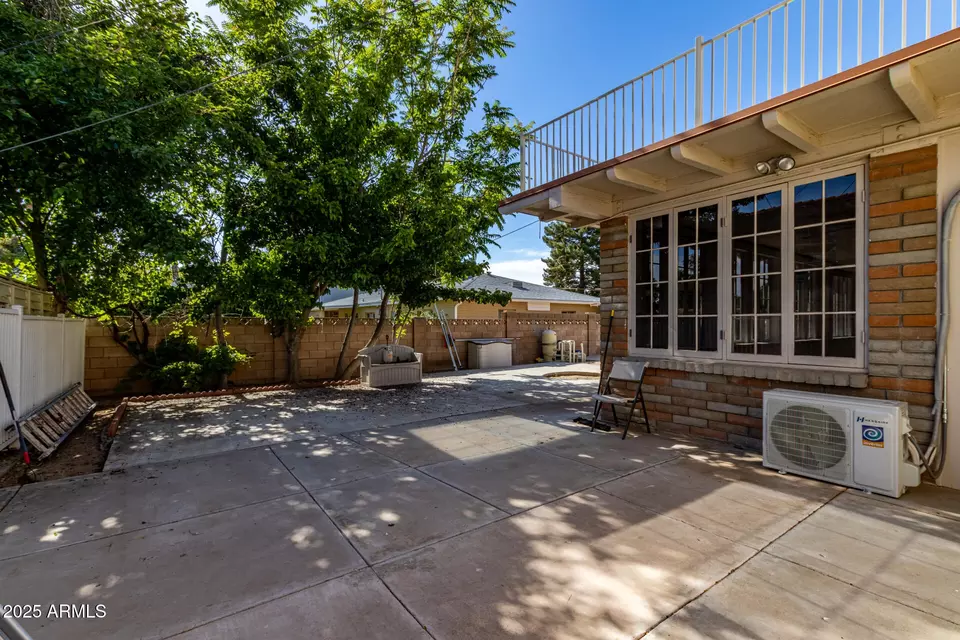 Exterior - 6550 N 7th St, Phoenix, AZ 85014 photo 10 of 10