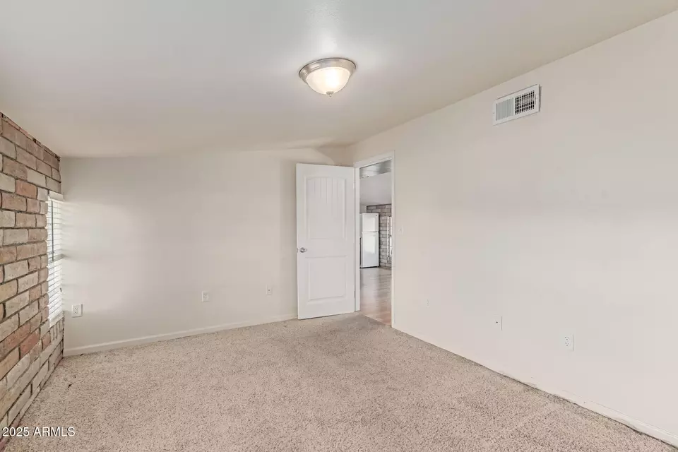 Bedroom - 6550 N 7th St, Phoenix, AZ 85014 photo 9 of 9