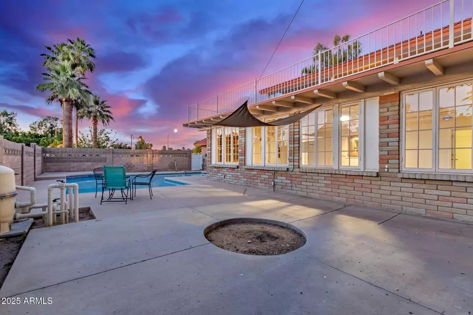 Exterior - 6550 N 7th St, Phoenix, AZ 85014 photo 4 of 10