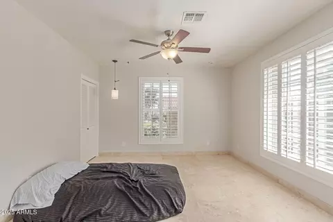 Bedroom - 6550 N 7th St, Phoenix, AZ 85014 photo 3 of 9
