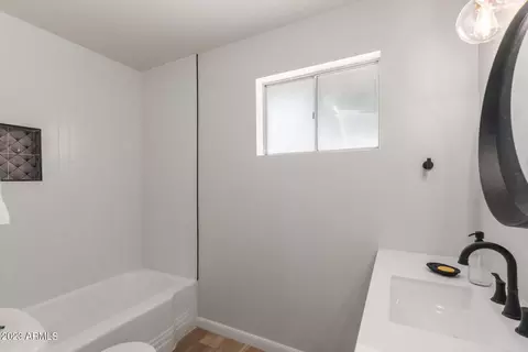506 W Seldon Ln, Phoenix, AZ 85021 photo 18