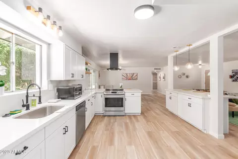506 W Seldon Ln, Phoenix, AZ 85021 photo 4