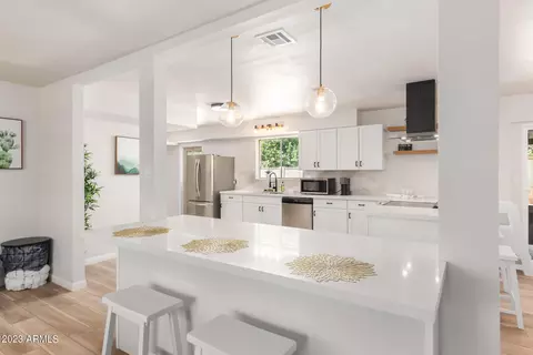 506 W Seldon Ln, Phoenix, AZ 85021 photo 5