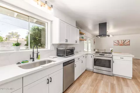 506 W Seldon Ln, Phoenix, AZ 85021 photo 3