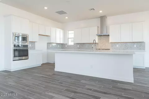 770 W Golden Ore Pass, Apache Junction, AZ 85120 photo 17