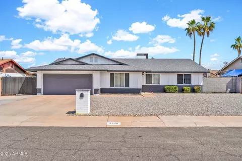 2924 W Anderson Dr, Phoenix, AZ 85053