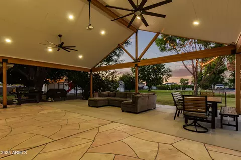 Exterior - 17248 E Desert Ln, Gilbert, AZ 85234 photo 7 of 16