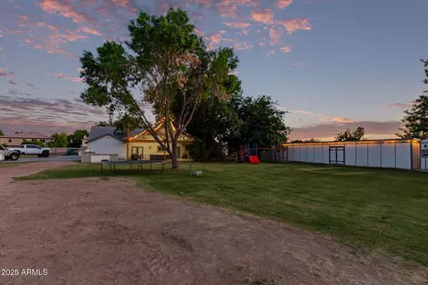 Exterior - 17248 E Desert Ln, Gilbert, AZ 85234 photo 10 of 16