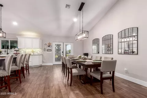 Dining - 17248 E Desert Ln, Gilbert, AZ 85234 photo 1 of 2