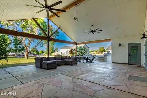 Exterior - 17248 E Desert Ln, Gilbert, AZ 85234 photo 12 of 16