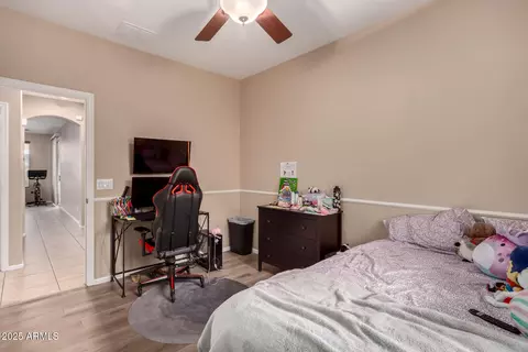 Bedroom - 2315 W Beverly Rd, Phoenix, AZ 85041 photo 8 of 8
