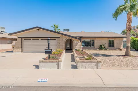 4944 W Vista Ave, Glendale, AZ 85301