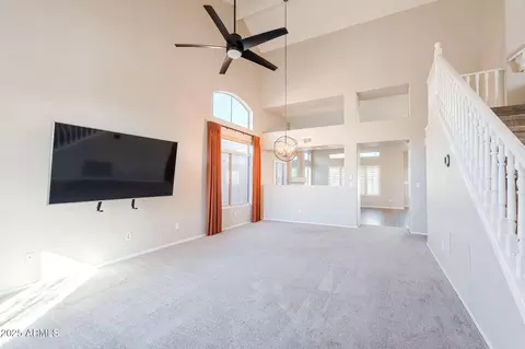 1227 E Sheena Dr, Phoenix, AZ 85022 photo 3