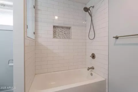 Bath - 405 E Stanford Ave, Gilbert, AZ 85234 photo 3 of 3