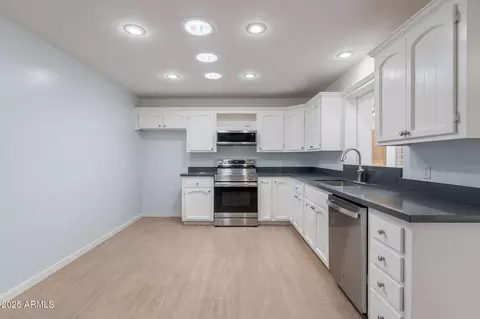 Kitchen - 405 E Stanford Ave, Gilbert, AZ 85234 photo 1 of 4