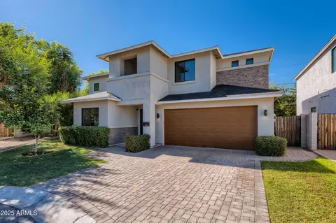 3720 N 40th Pl, Phoenix, AZ 85018