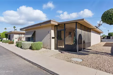 13621 N 98th Ave #E, Sun City, AZ 85351