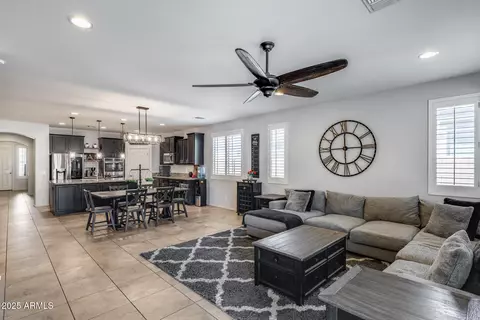 7634 W Redbird Rd, Peoria, AZ 85383
