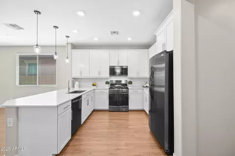 9829 E Talon Ave, Mesa, AZ 85212 photo 8
