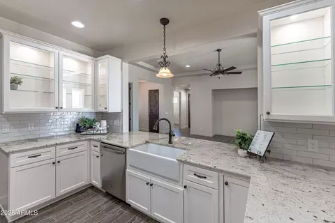 6397 E Red Oak Cir, Hereford, AZ 85615 photo 11