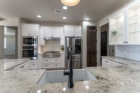 6397 E Red Oak Cir, Hereford, AZ 85615 photo 12