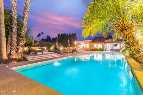 10658 E Cinnabar Ave, Scottsdale, AZ 85258