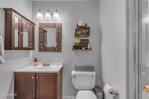 780 S Lagoon Dr, Gilbert, AZ 85233 photo 22