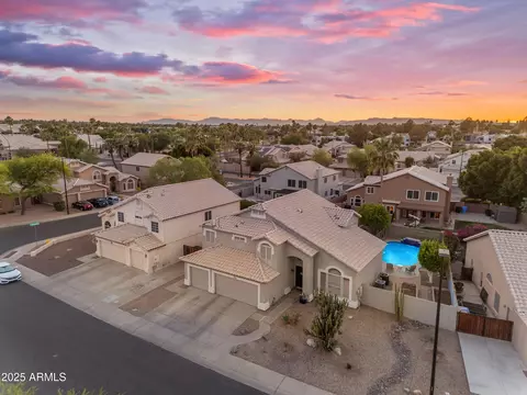 780 S Lagoon Dr, Gilbert, AZ 85233 photo 5
