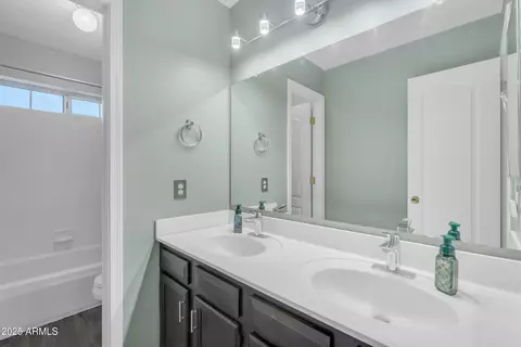 780 S Lagoon Dr, Gilbert, AZ 85233 photo 36