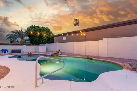 3001 E Winchcomb Dr, Phoenix, AZ 85032 photo 36