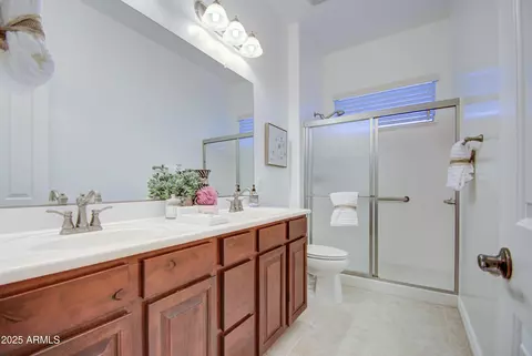 Bath - 3753 Ellis St, Mesa, AZ 85205 photo 6 of 6