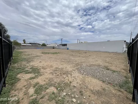 536 E Vogel Ave #-, Phoenix, AZ 85020 photo 7