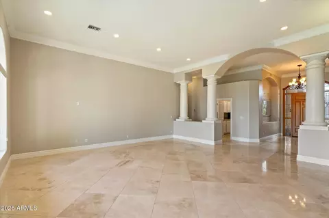 1507 E Treasure Cove Dr, Gilbert, AZ 85234 photo 9