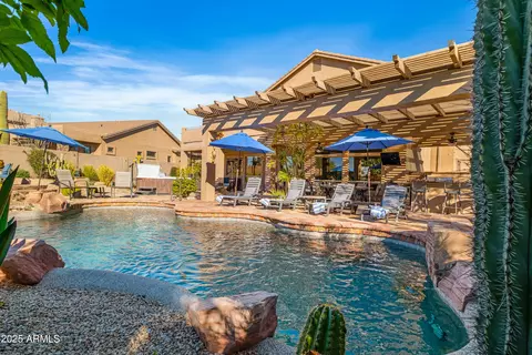 3830 N Red Sky Cir, Mesa, AZ 85207