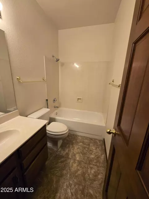 3601 E Taro Ln, Phoenix, AZ 85050 photo 22