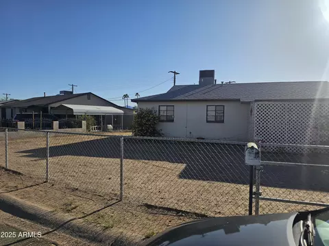 4426 S 36th Dr, Phoenix, AZ 85041 photo 3