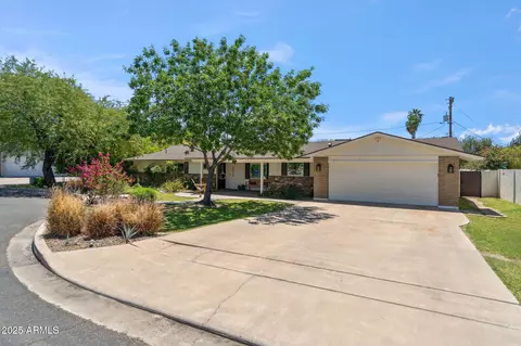2013 E Solano Dr, Phoenix, AZ 85016 photo 4