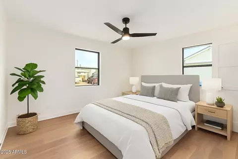 Bedroom - 9042 N 3rd Ave, Phoenix, AZ 85021 photo 4 of 4