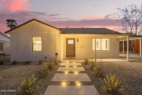 9042 N 3rd Ave, Phoenix, AZ 85021