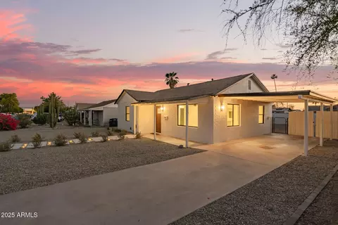 Exterior - 9042 N 3rd Ave, Phoenix, AZ 85021 photo 4 of 13
