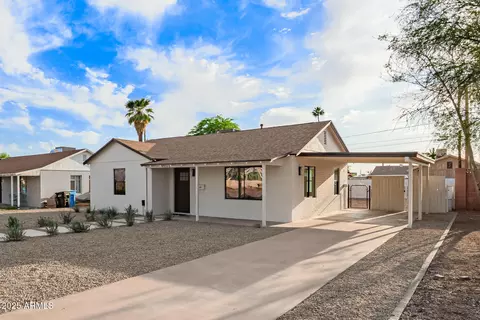 Exterior - 9042 N 3rd Ave, Phoenix, AZ 85021 photo 8 of 13