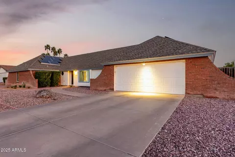 2259 E Ivy St, Mesa, AZ 85213