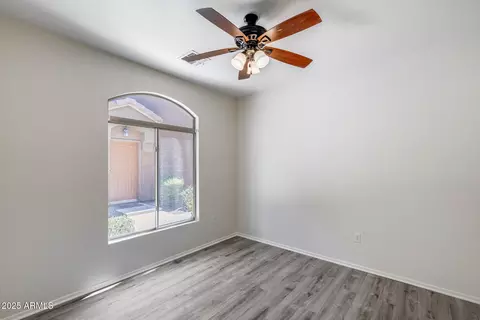2250 E Deer Valley Rd #24, Phoenix, AZ 85024 photo 15